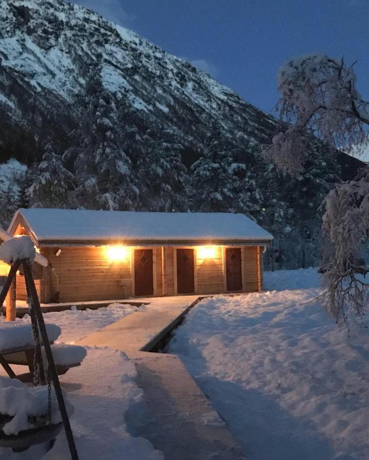 Camp Dronningkrona Alvundeid Ngoại thất bức ảnh